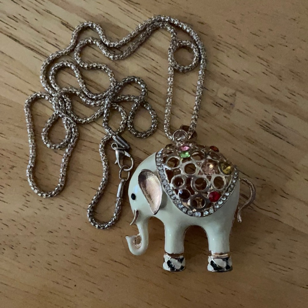 Elephant necklace